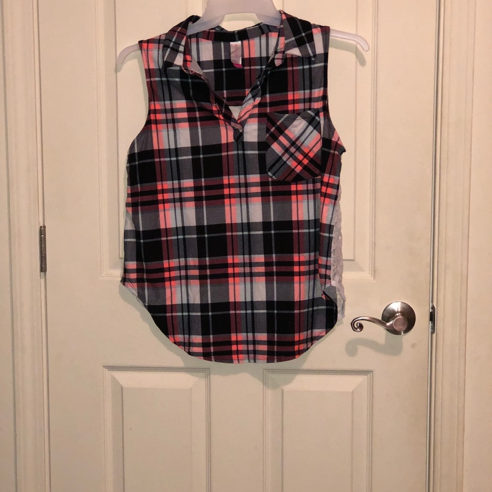 plaid top